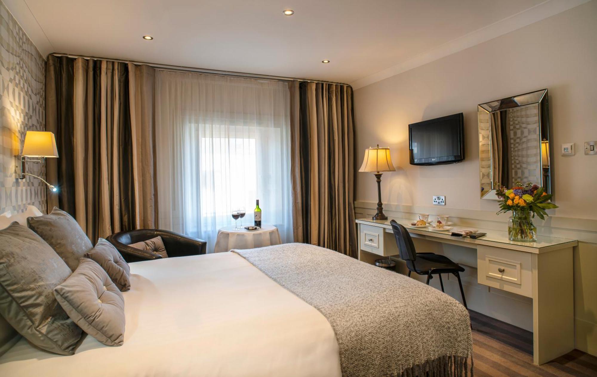 The Marcy Hotel Drogheda Exterior photo